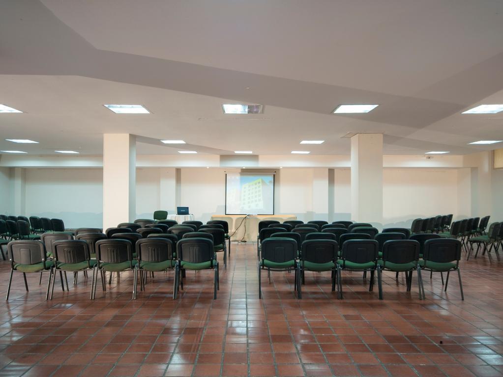Armenia Hotel Εξωτερικό φωτογραφία